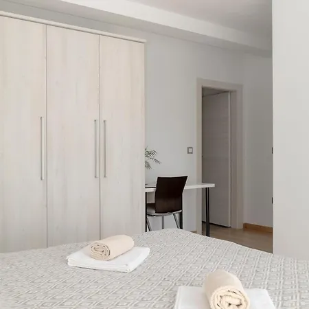 Fiorella Apartamento *