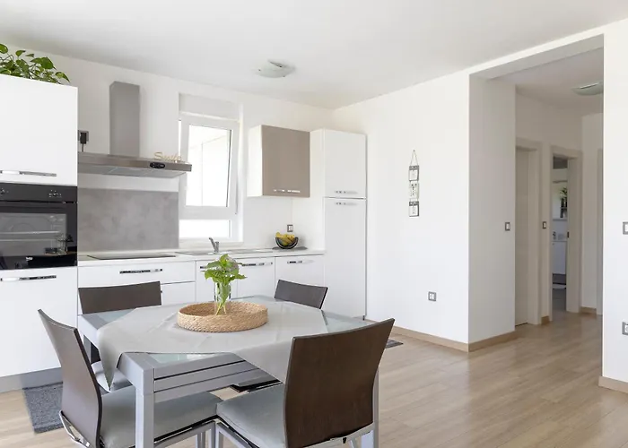 Fiorella Apartamento