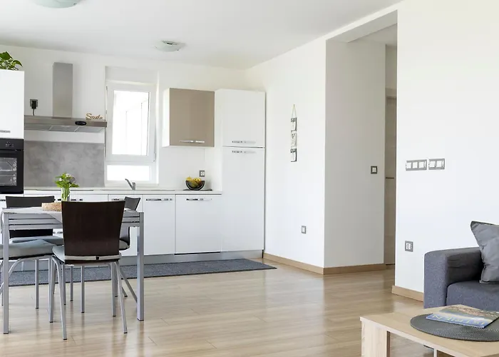 Fiorella Apartamento *