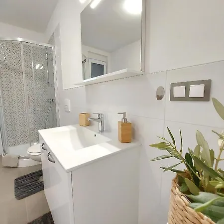 Apartment Fiorella *